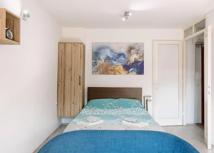 Daire With Mountain View Balcony And Free Parking *